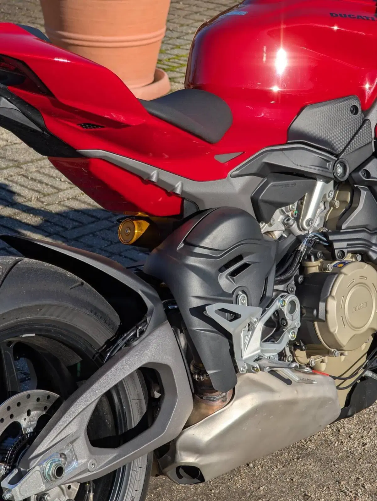 Ducati Streetfighter V4 S (2025 - 26) (3)