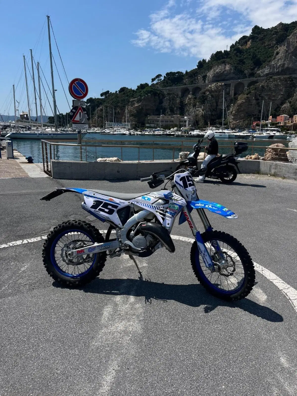 Tm Moto EN 125 Fi 2T (2024) (2)