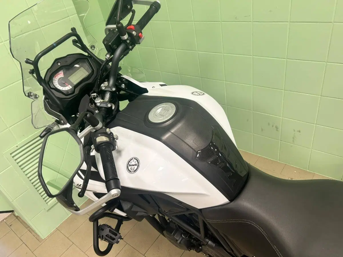 Benelli TRK 502X (2021 - 26) (9)