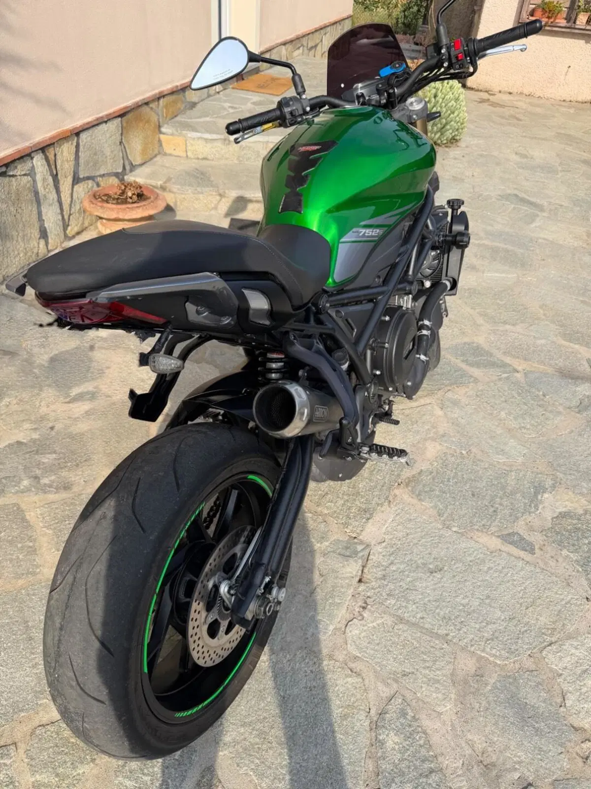 Benelli 752 S (2019 - 20) (4)