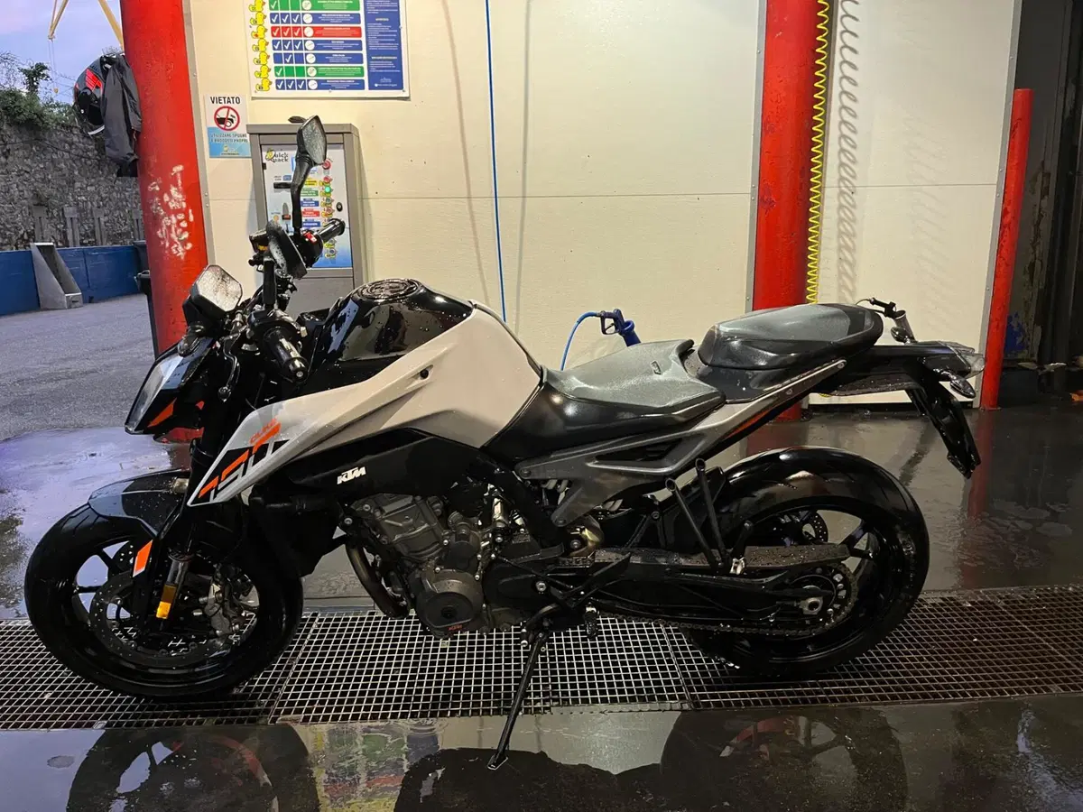 KTM 790 Duke L (2023 - 24) (13)