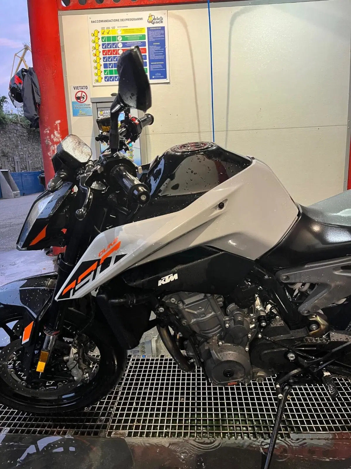 KTM 790 Duke L (2023 - 24) (17)