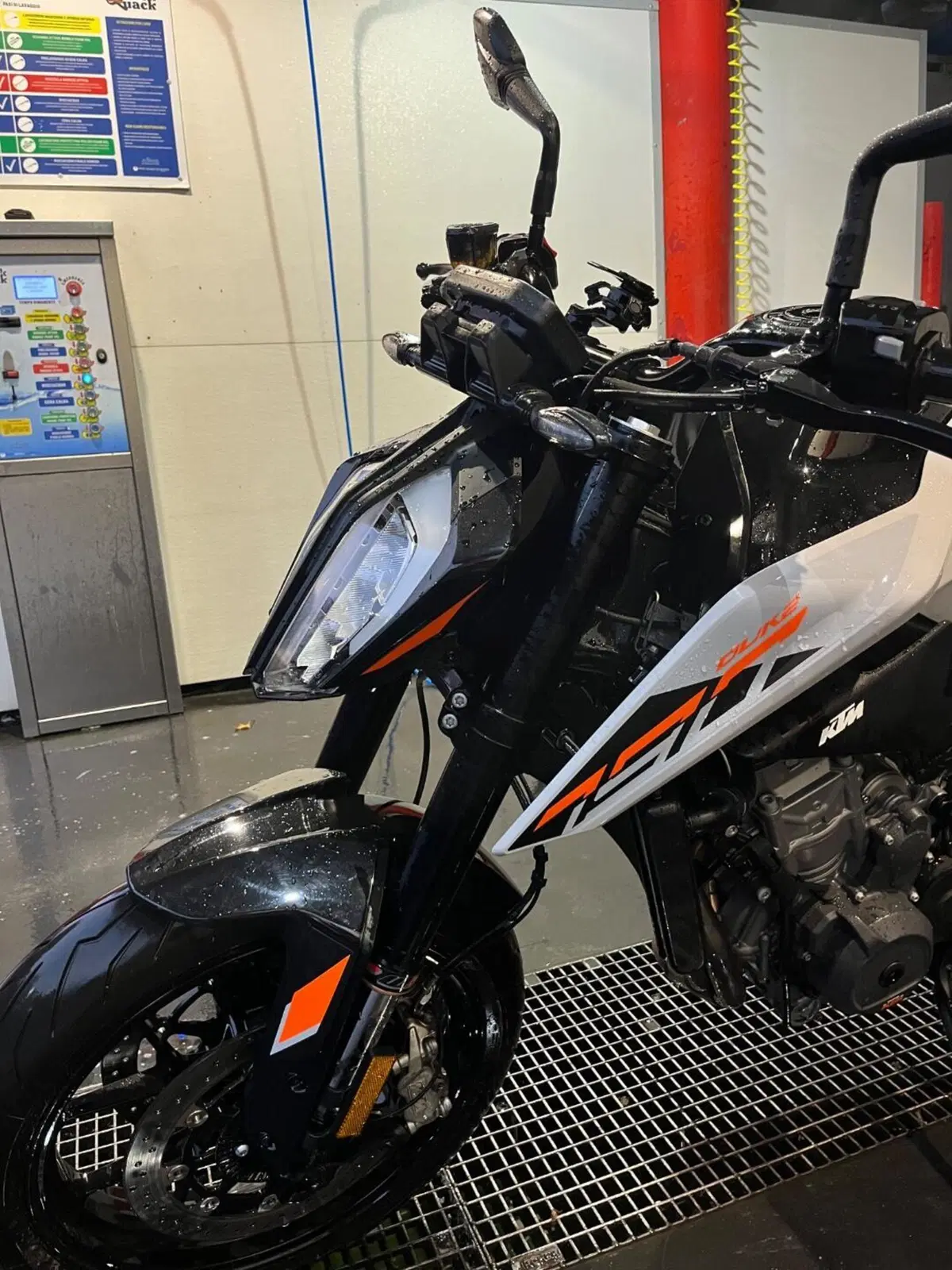 KTM 790 Duke L (2023 - 24) (18)