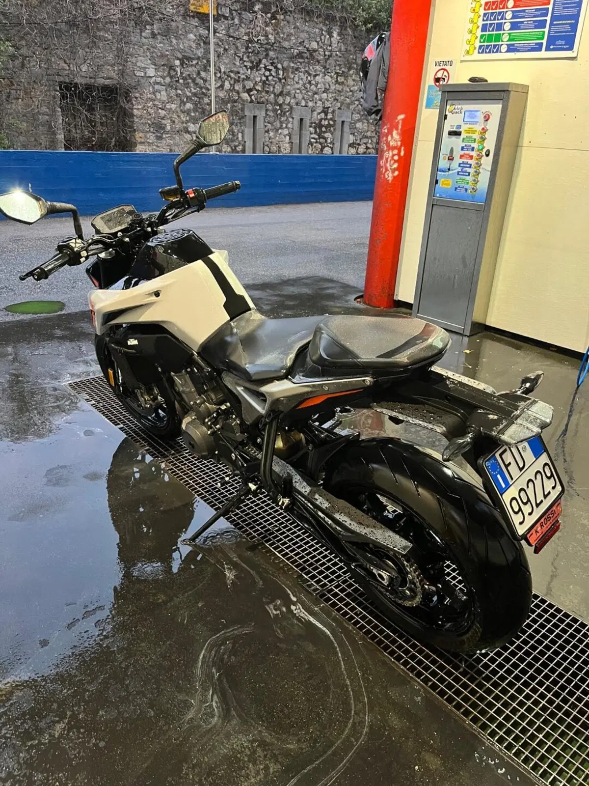 KTM 790 Duke L (2023 - 24) (20)