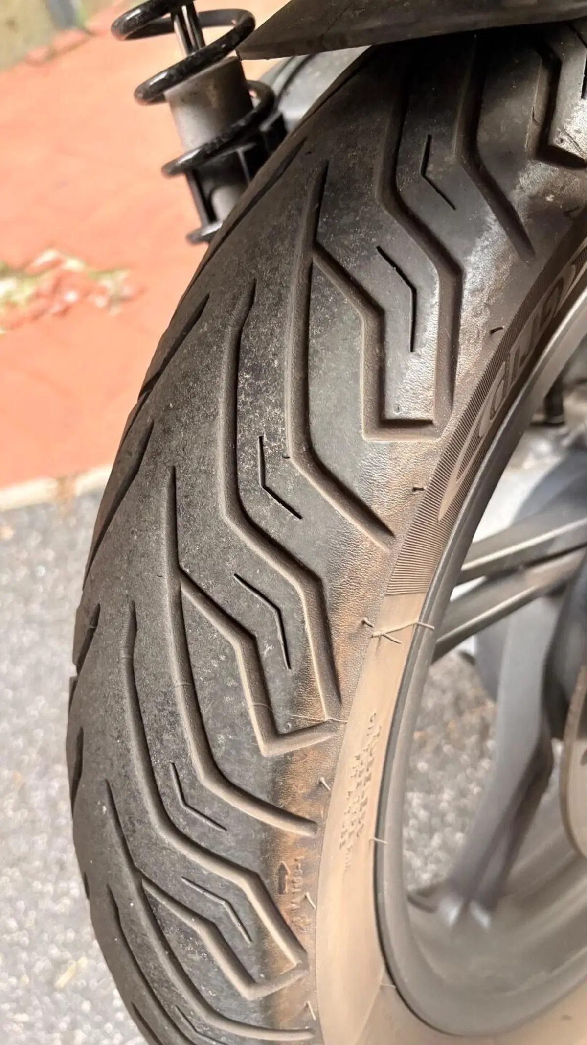 Honda SH 150i (2024 - 25) (6)