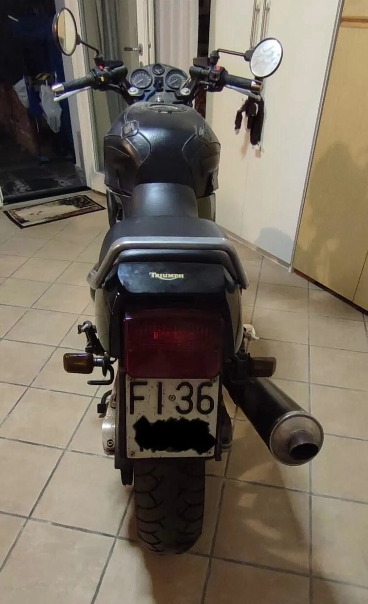 Triumph Trident (4)