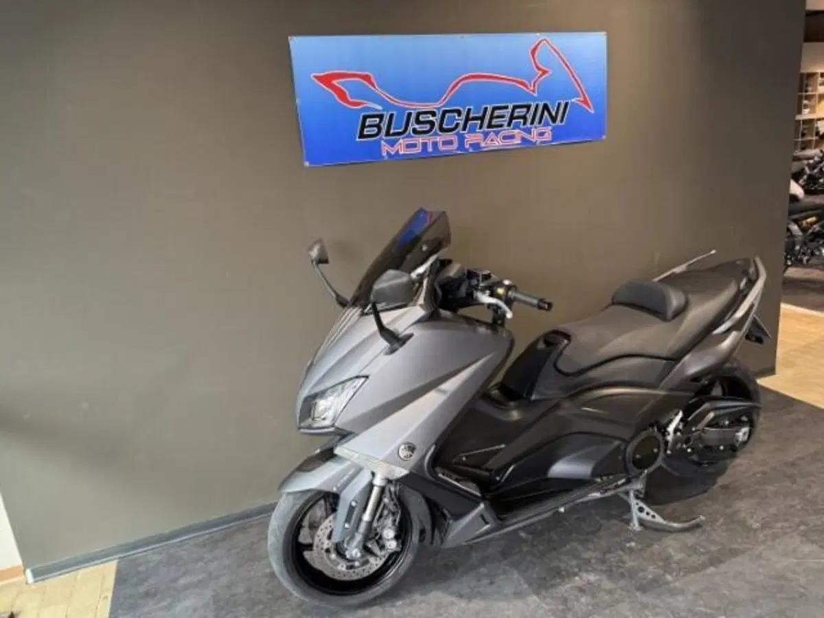 Yamaha T-Max 530 ABS (2015 - 17) (10)