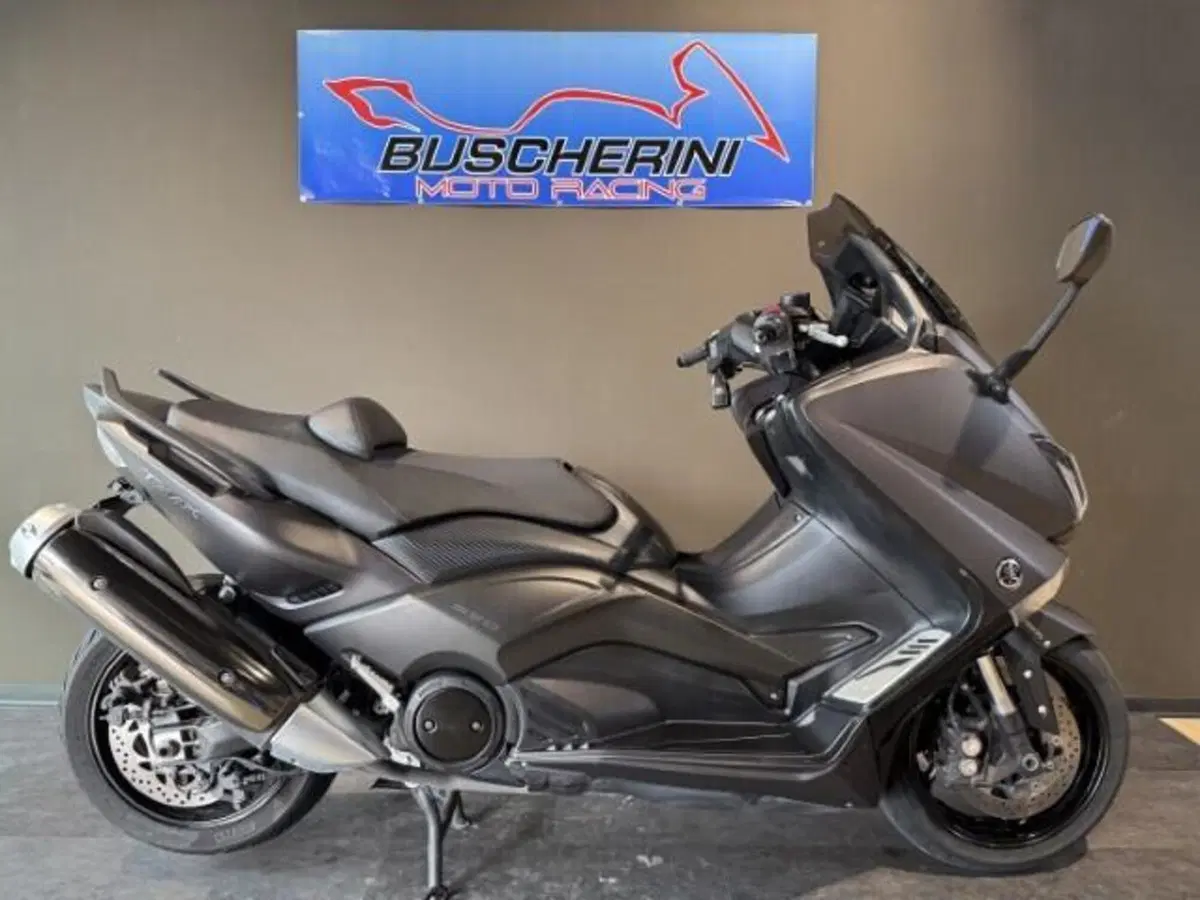 Yamaha T-Max 530 ABS (2015 - 17) (22)