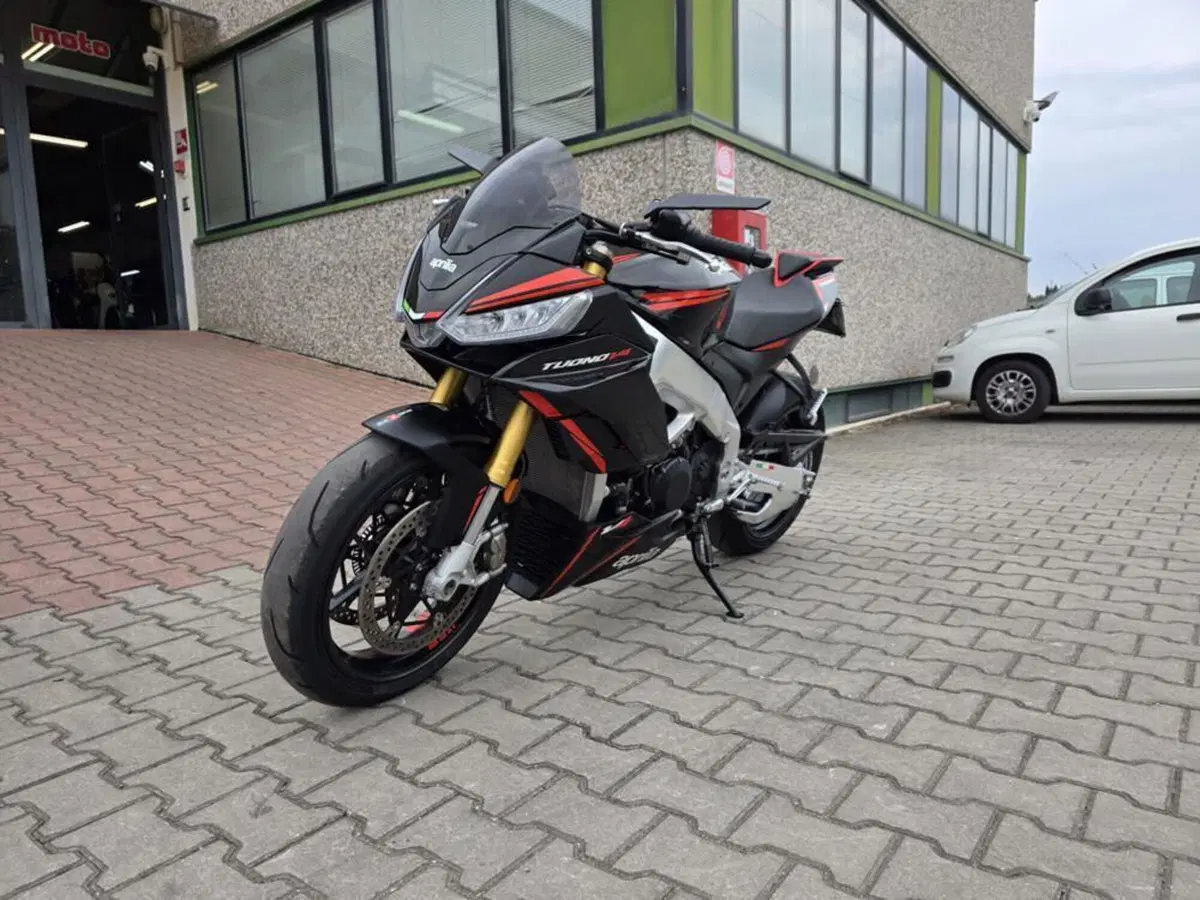 Aprilia Tuono V4 (2021 - 24)