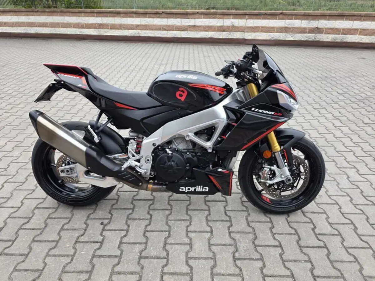 Aprilia Tuono V4 (2021 - 24) (3)