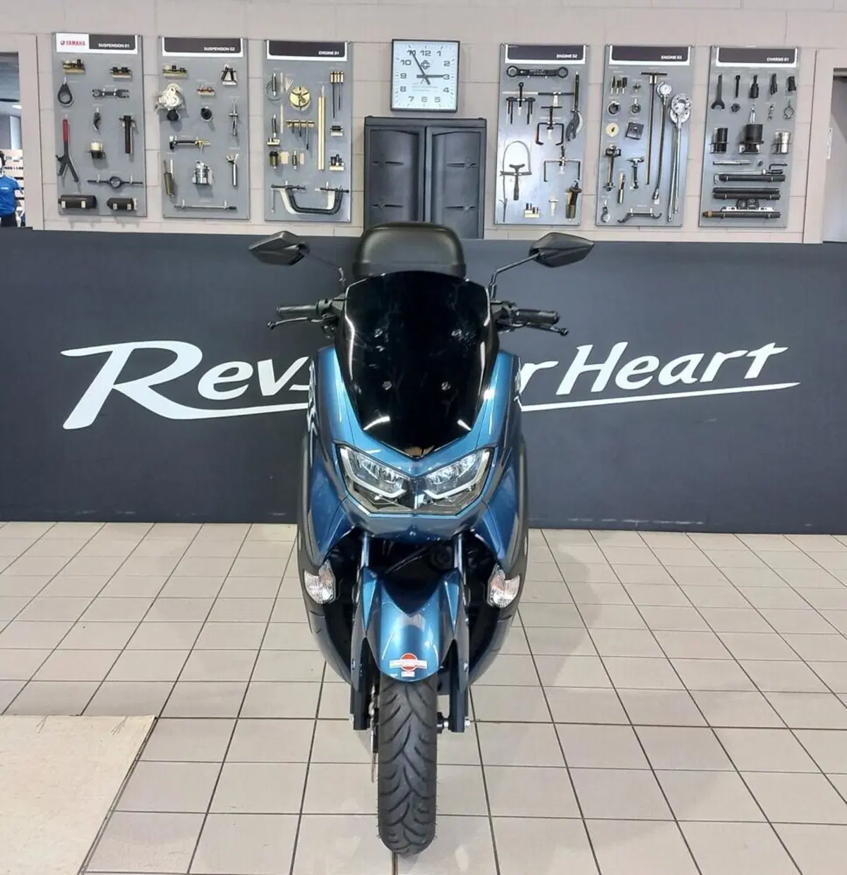 Yamaha N-Max 155 (2022 - 25) (3)