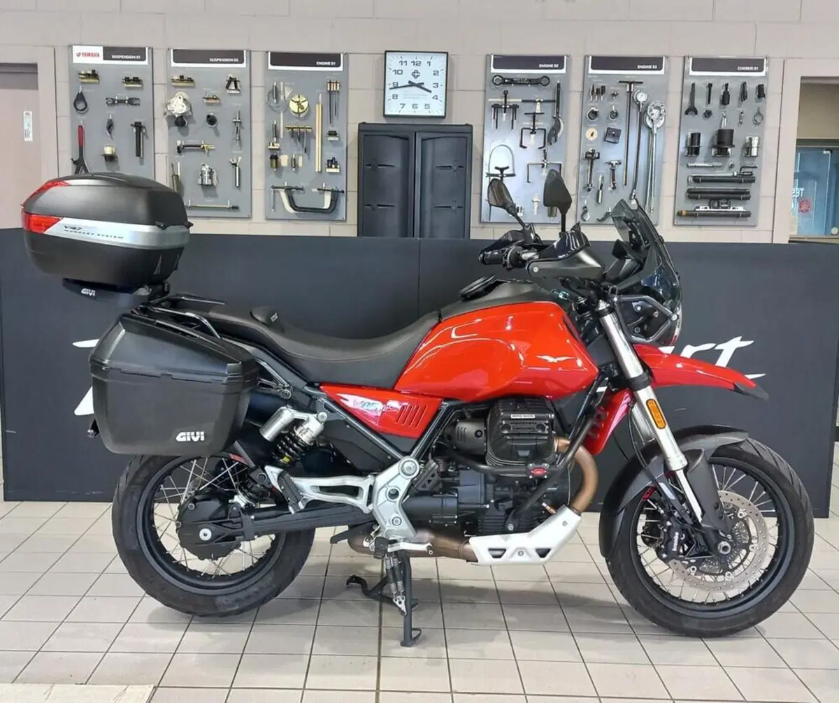 Moto Guzzi V85 TT (2019 - 20)
