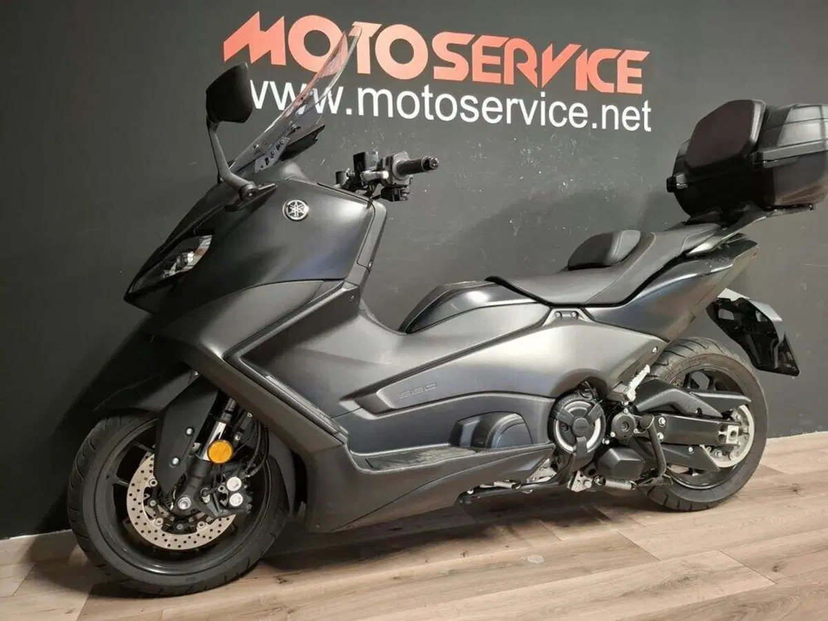 Yamaha T-Max 560 (2022 - 24) (3)