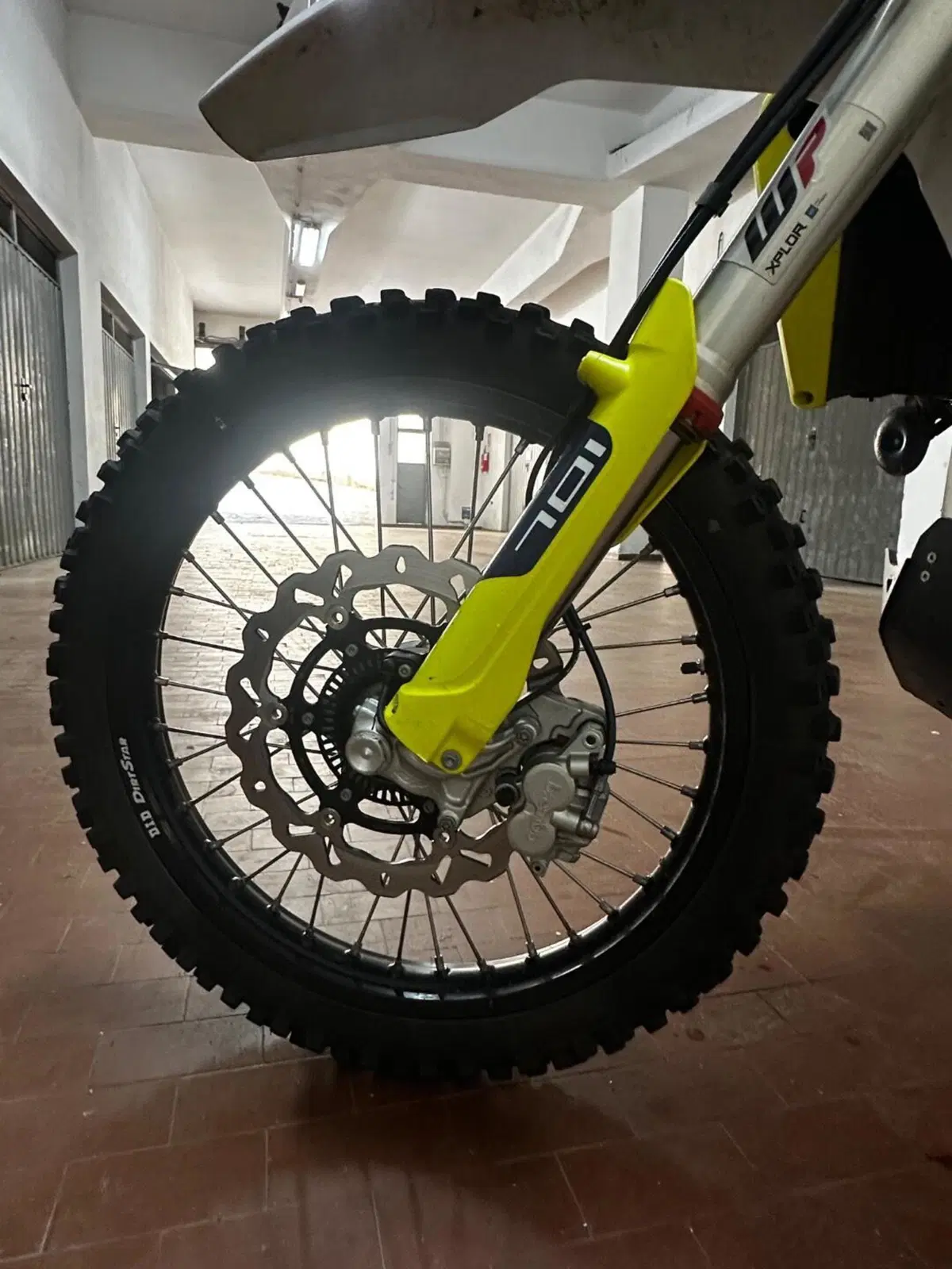 Husqvarna 701 Enduro (2023 - 25) (4)