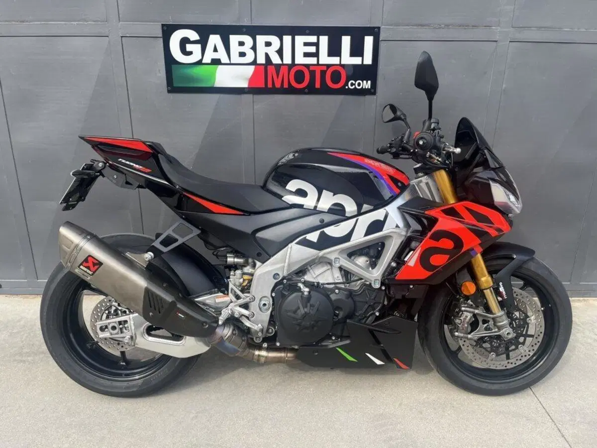 Aprilia Tuono V4 Factory SE-09 SBK (2024) (3)