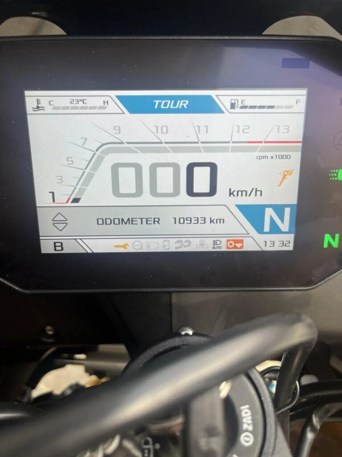 Aprilia Tuono V4 Factory SE-09 SBK (2024) (4)