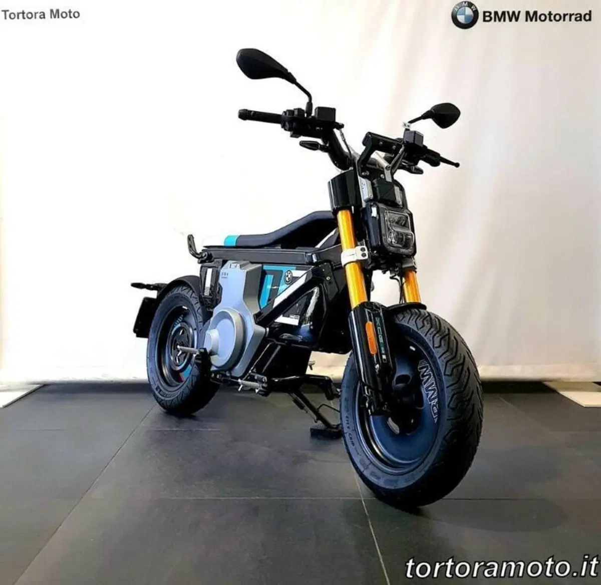 Bmw CE 02 (2024 - 26) (4)