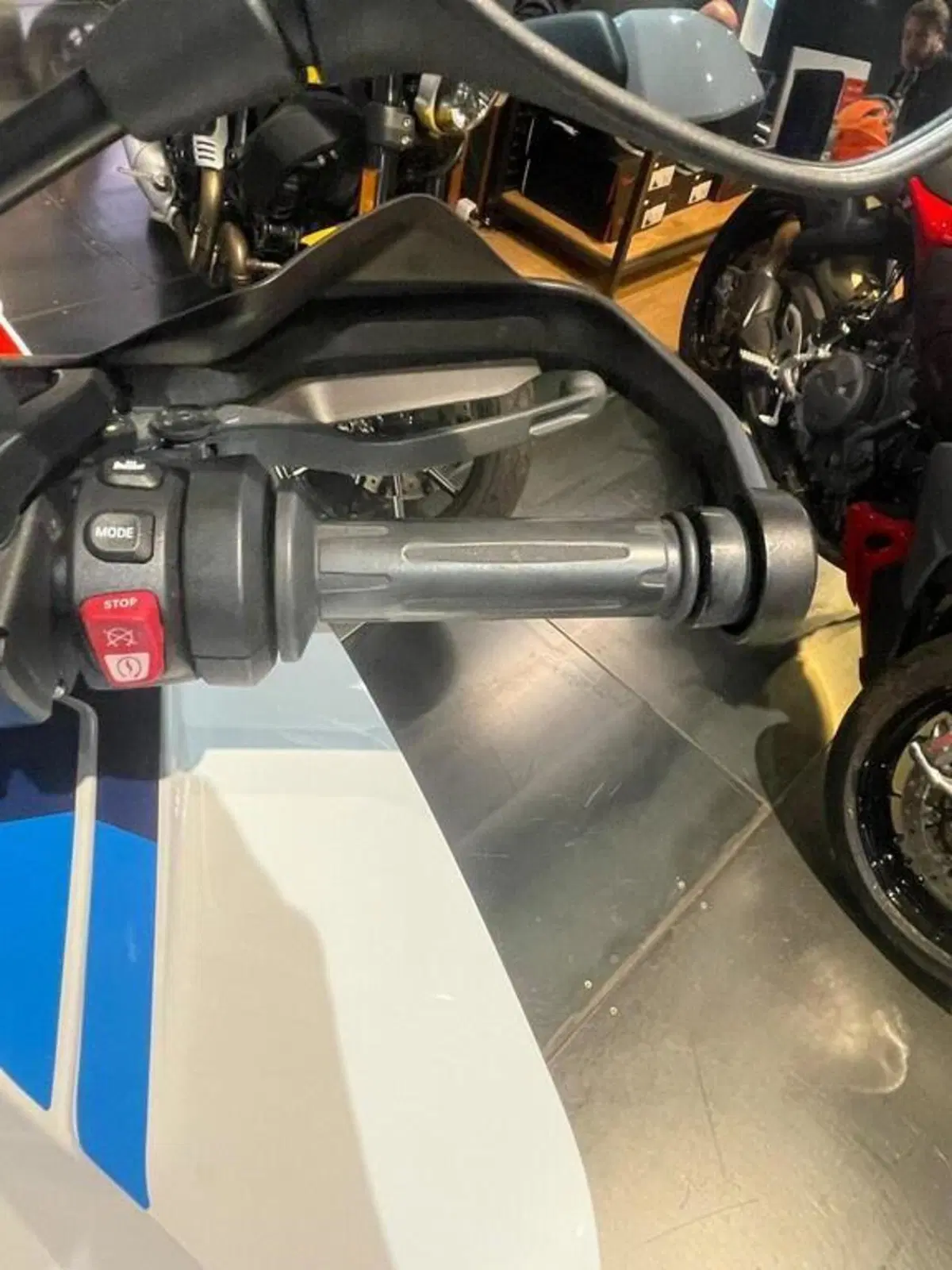 Bmw S 1000 XR (2024 - 26) (2)