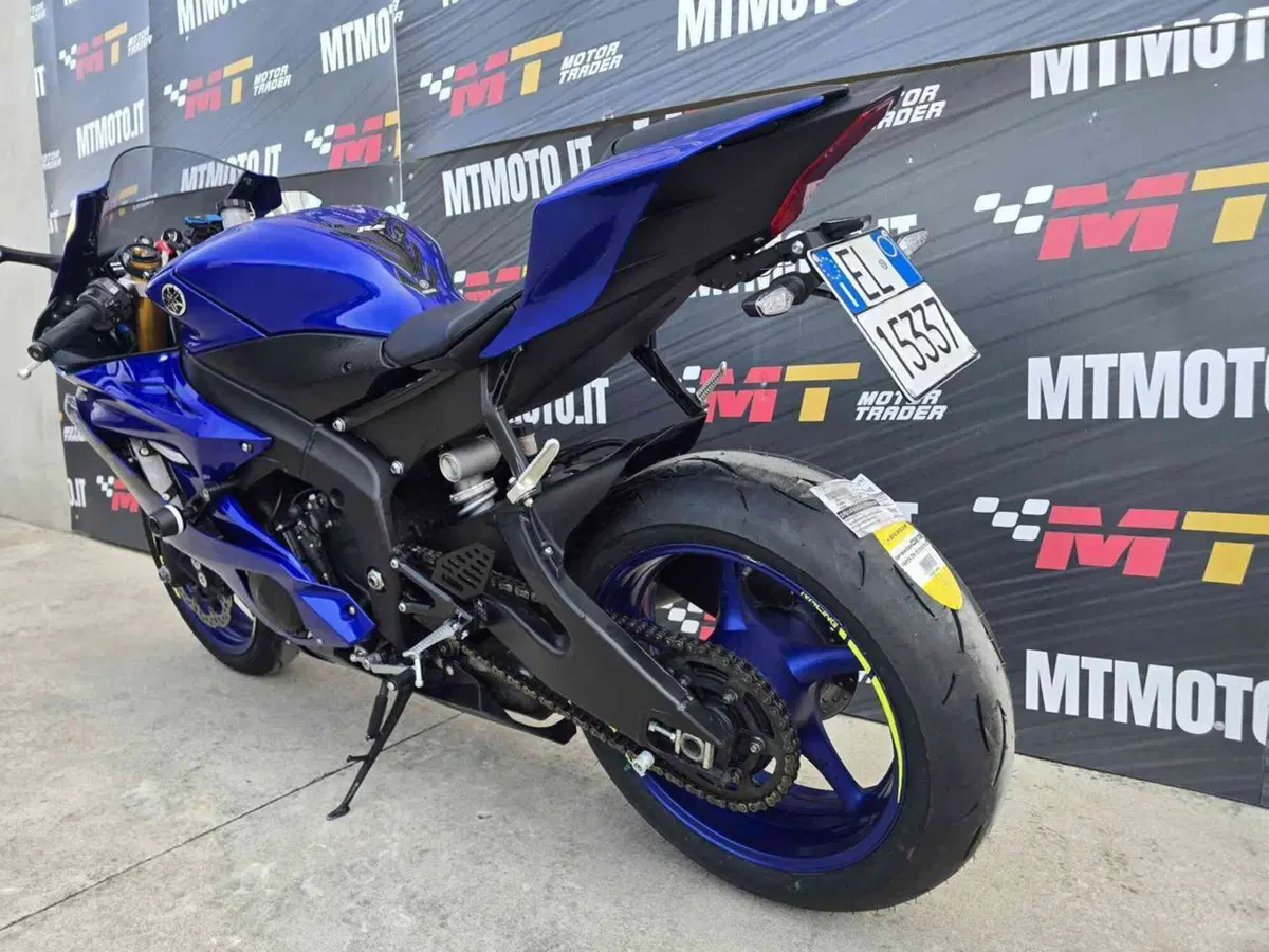 Yamaha YZF R6 (2017 - 20) (4)