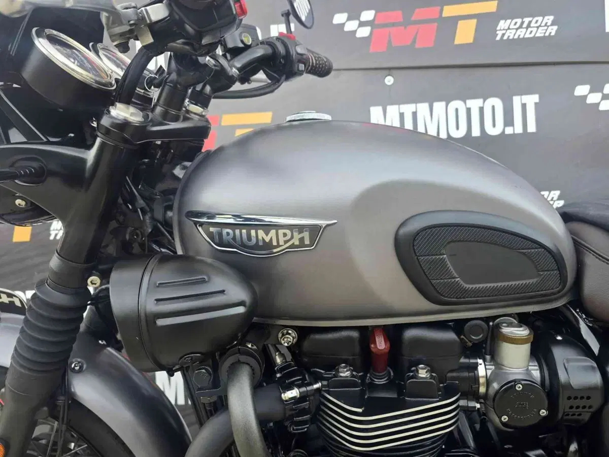 Triumph Bonneville T120 Black (2017 - 20) (10)