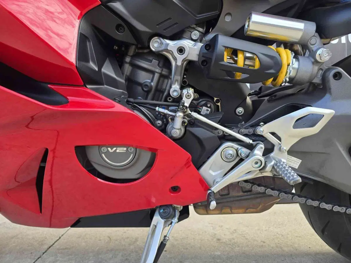 Ducati Panigale V2 (2025 - 26) (7)