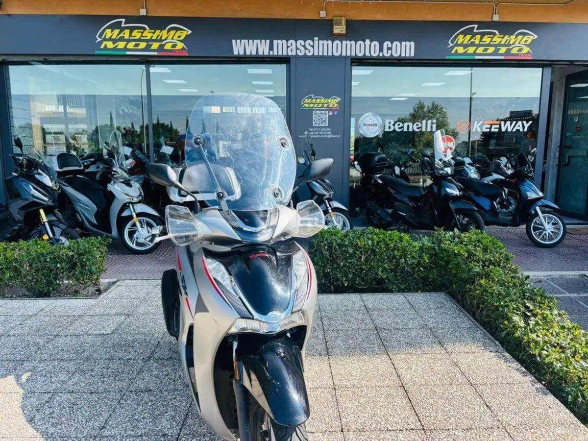 Honda SH 350 Sport (2021 - 24) (6)