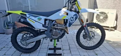 Husqvarna FE 250 (2022) usata