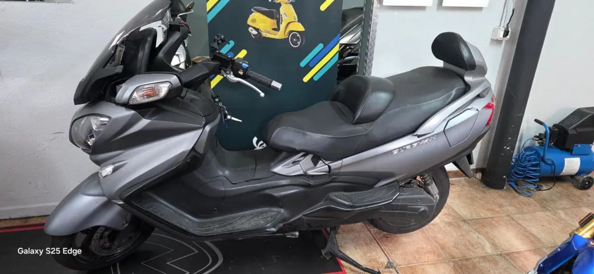 Suzuki Burgman AN 650 Executive ABS (2013 - 17)