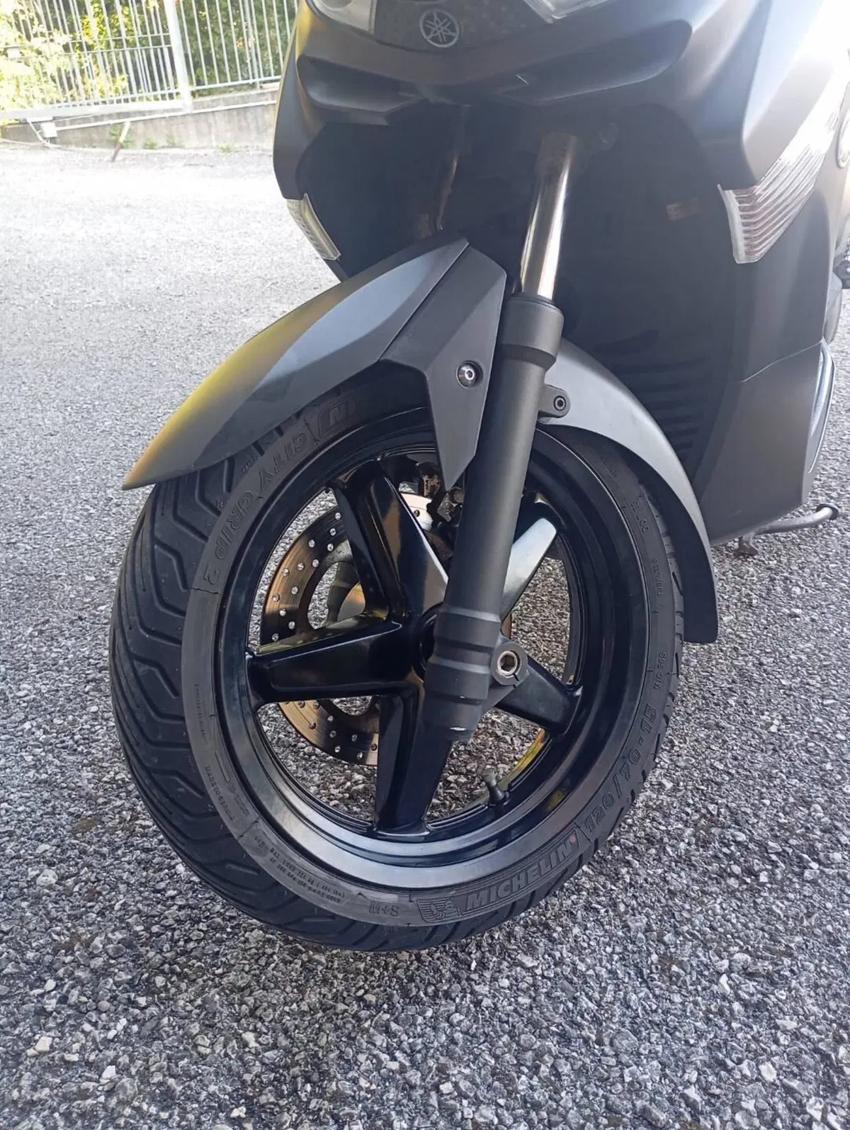 Yamaha X-Max 250 Sport (2011 - 13) (5)