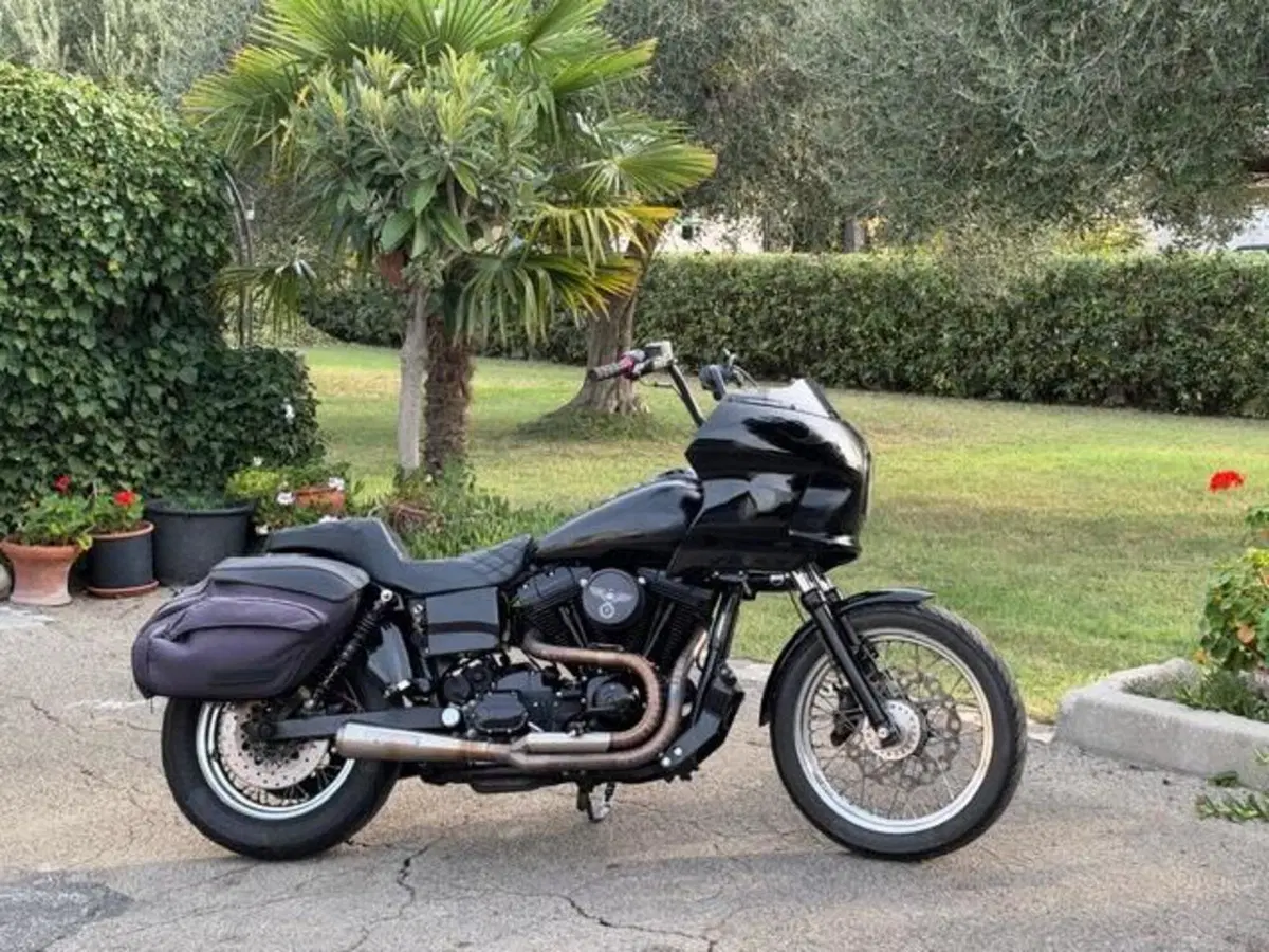 Harley-Davidson 1450 Super Glide (2003 - 04) - FXDI (2)