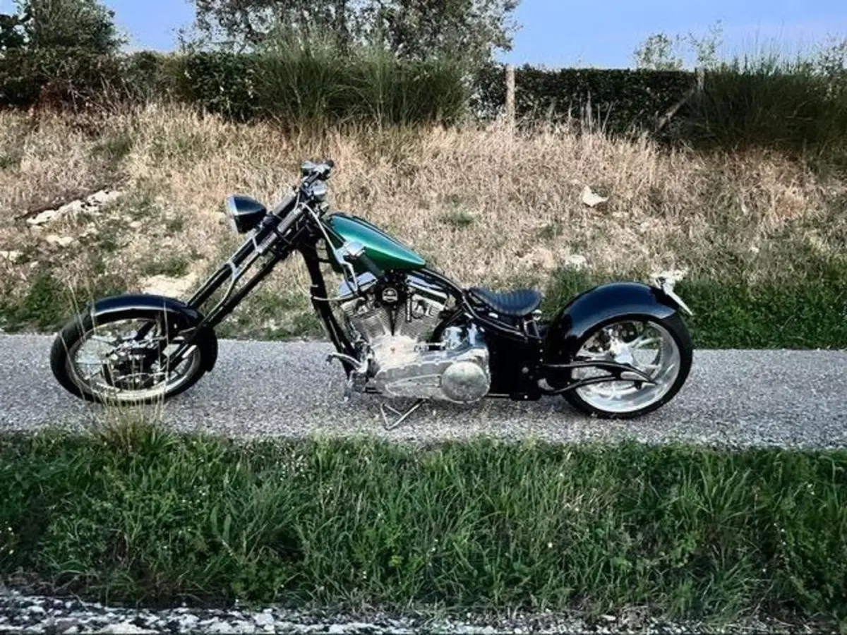 Harley-Davidson 1690 Breakout (2013 - 17) - FXSB (8)