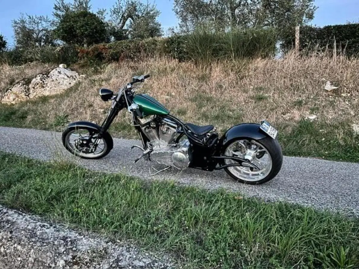 Harley-Davidson 1690 Breakout (2013 - 17) - FXSB (9)