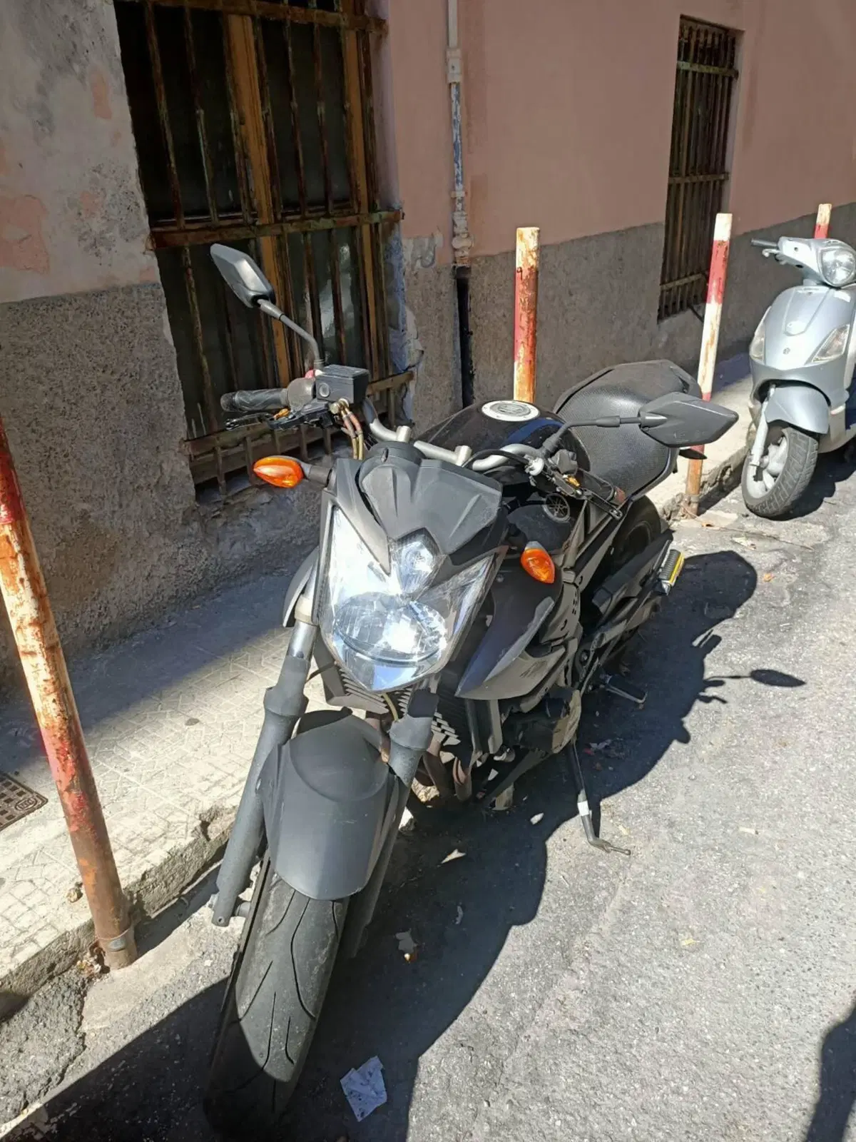 Yamaha XJ6 (2008 - 15) (3)