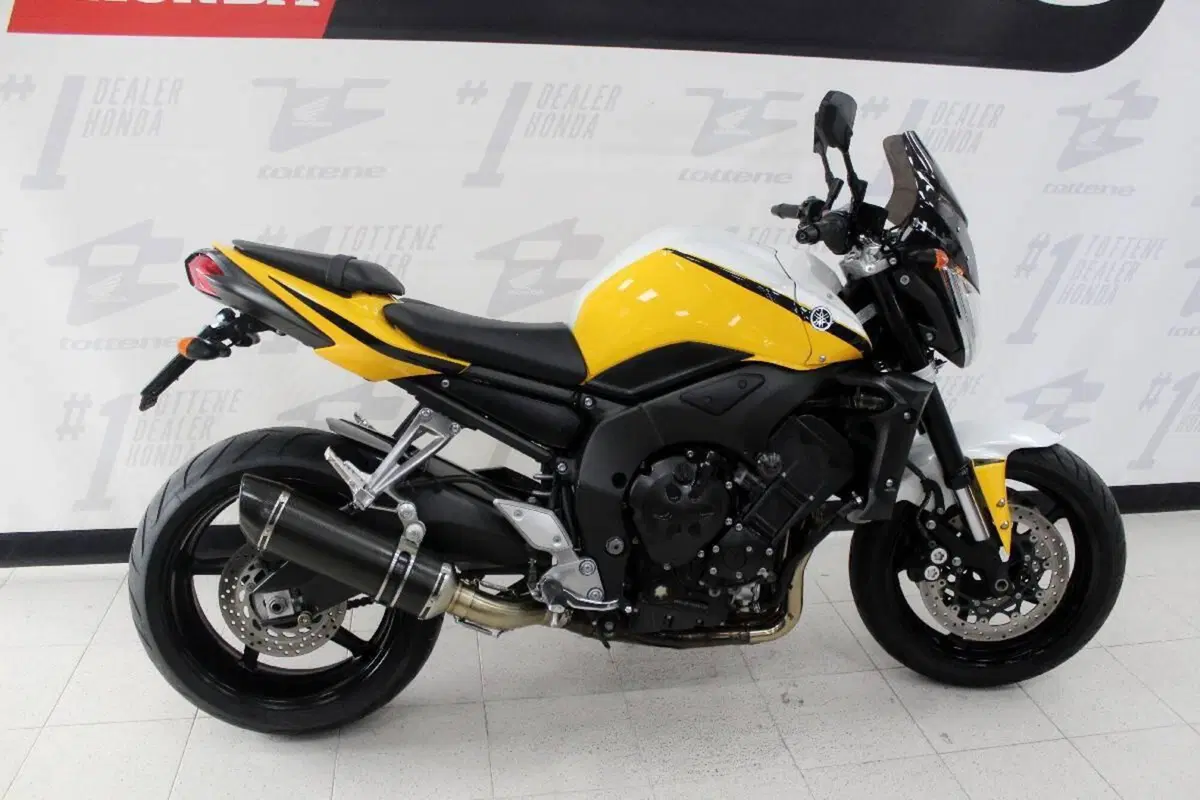 Yamaha FZ1 (2006 - 16) (2)