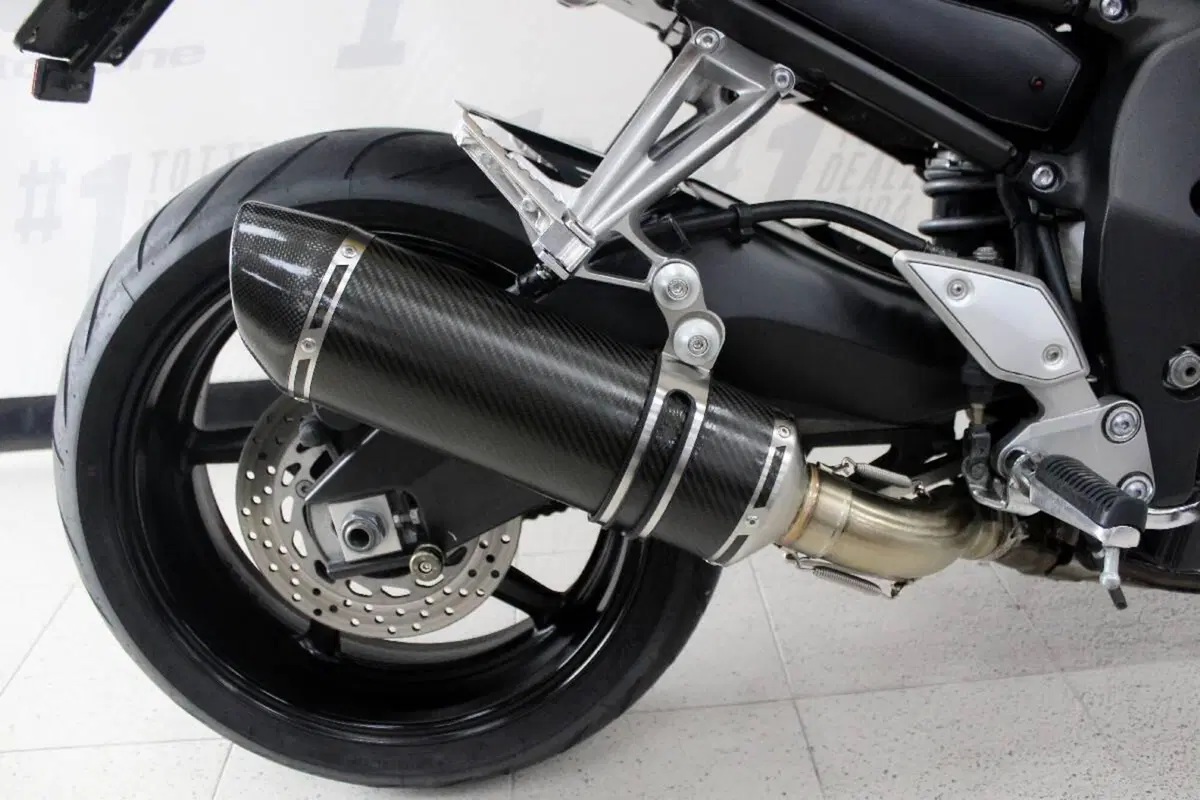 Yamaha FZ1 (2006 - 16) (6)