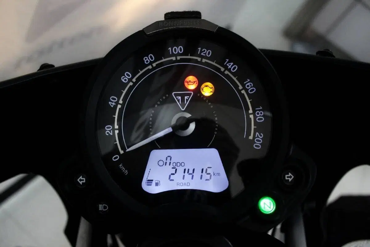 Triumph Speed Twin 900 (2023 - 24) (7)