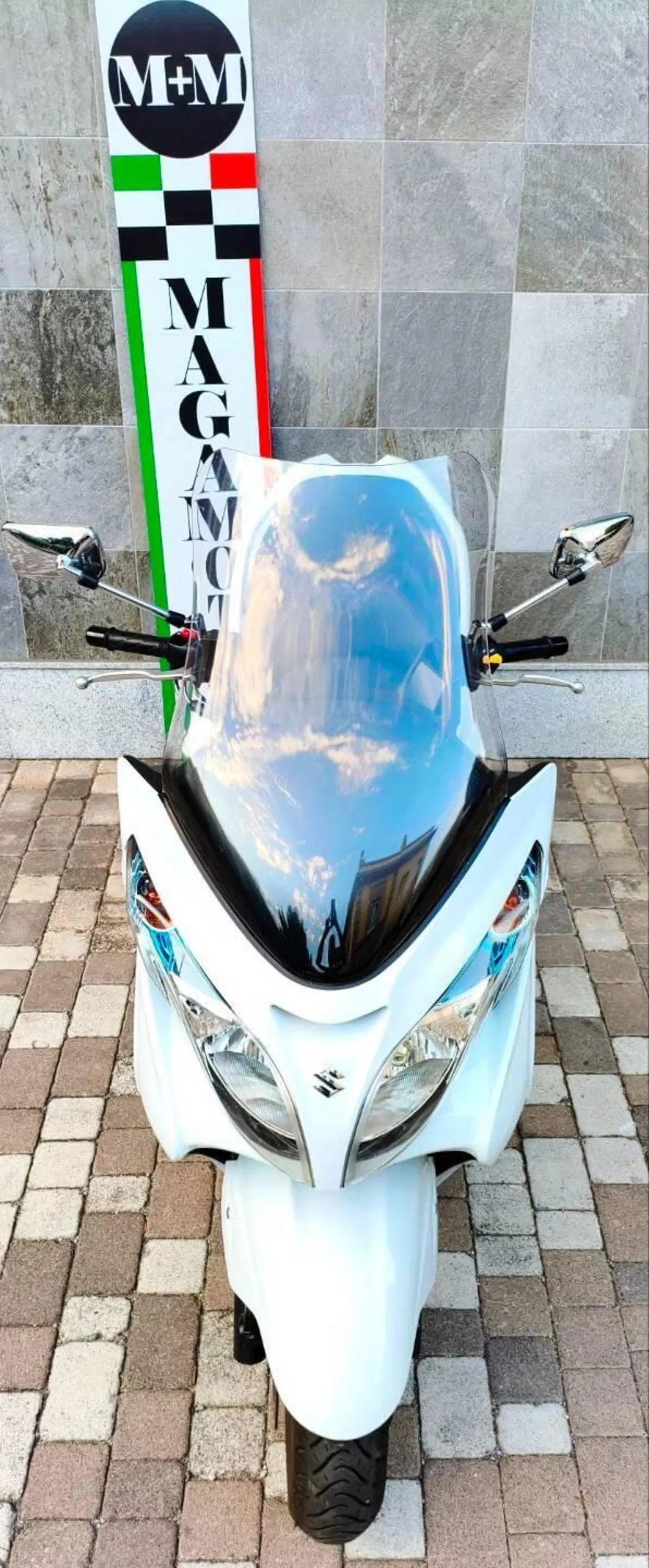 Suzuki Burgman AN 400 Lux (2012 - 16) (7)