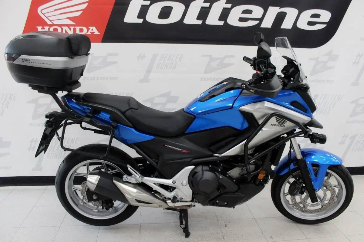 Honda NC 750 X DCT ABS (2016 - 17) (2)