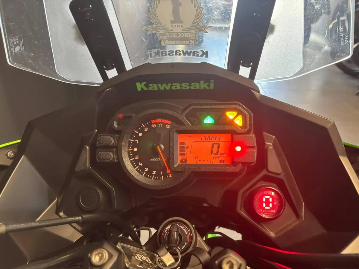 Kawasaki Versys 1000 ABS (2015 - 16) (7)