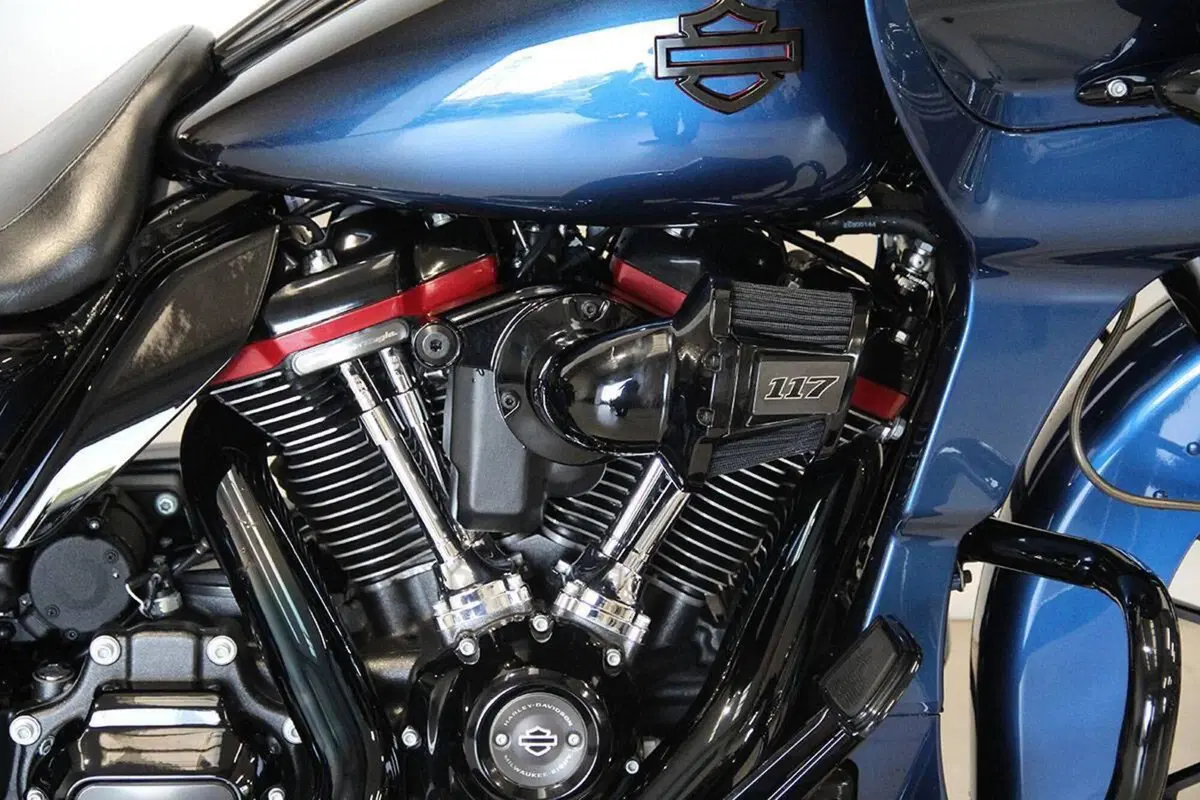 Harley-Davidson 117 Road Glide (2018 - 19) - FLTRXSE (4)