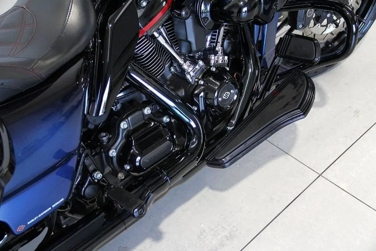 Harley-Davidson 117 Road Glide (2018 - 19) - FLTRXSE (8)