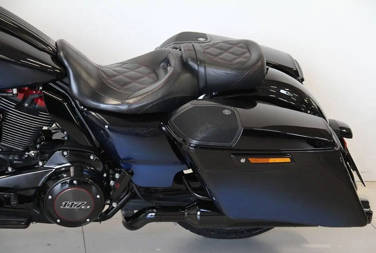 Harley-Davidson 117 Road Glide (2018 - 19) - FLTRXSE (13)