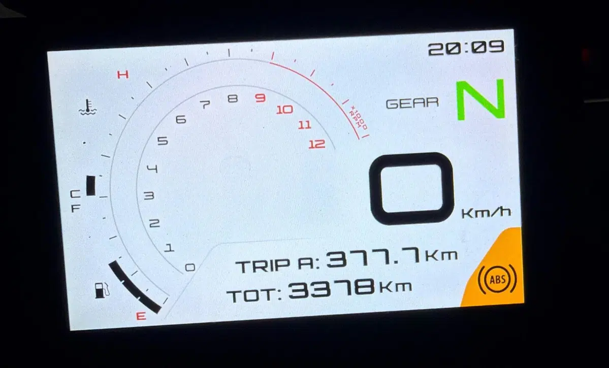Benelli TRK 702X Dune Sea (2024 - 25) (2)