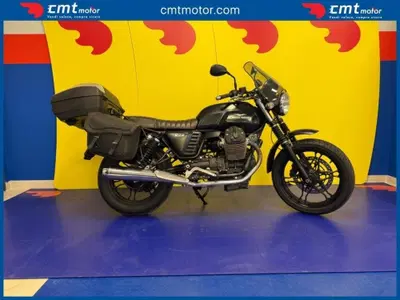 Moto Guzzi V7 II Stone (2015 - 17) usata