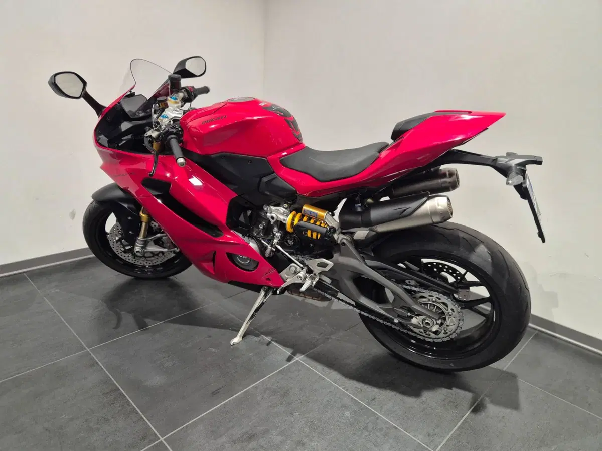 Ducati Panigale V2 S (2025 - 26) (7)