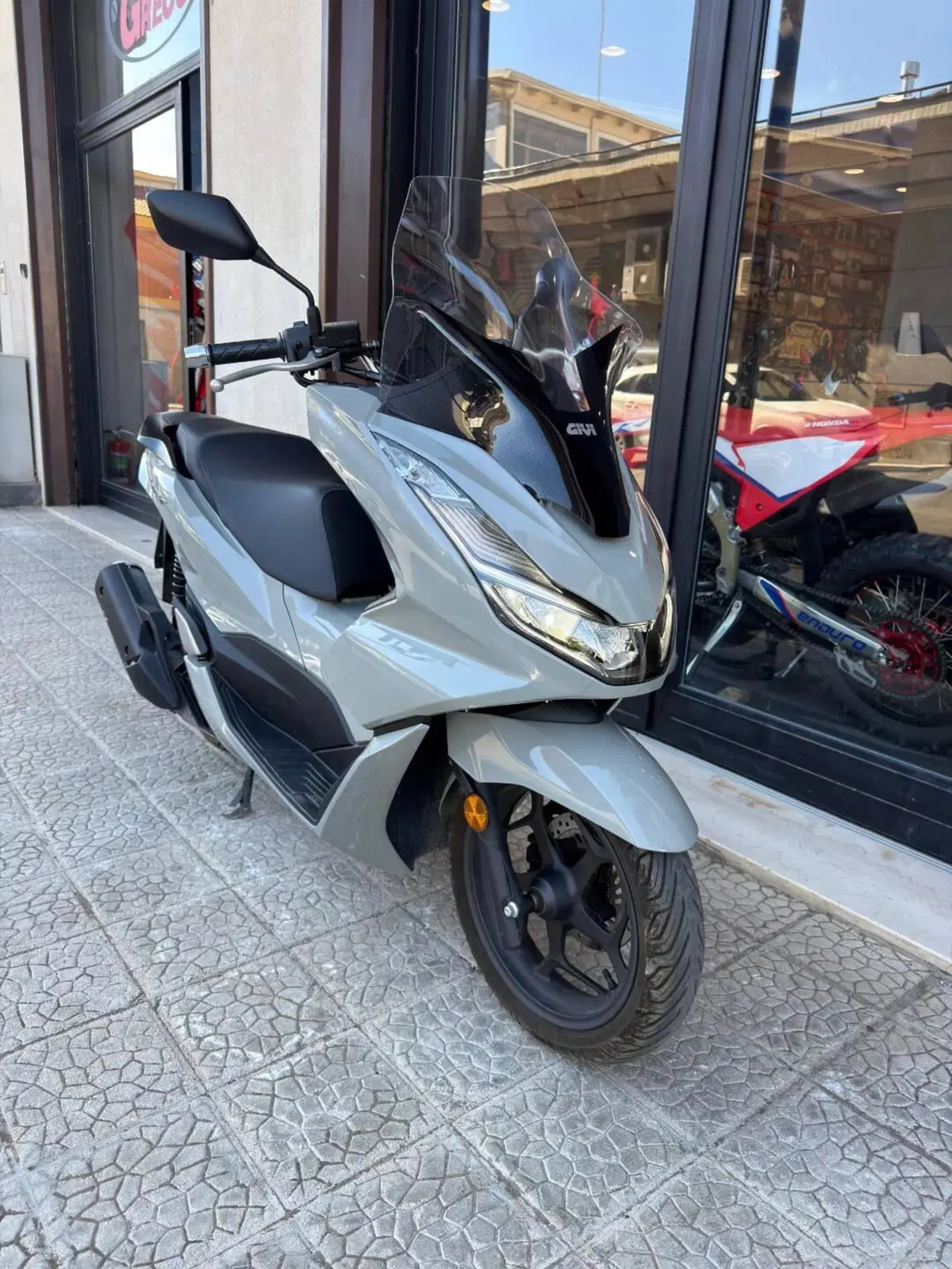 Honda PCX 125 (2021 - 24) (6)