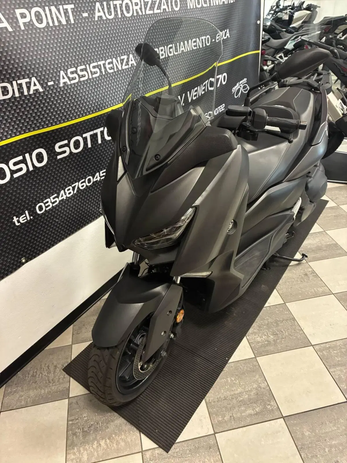 Yamaha X-Max 400 ABS (2017 - 20) (3)