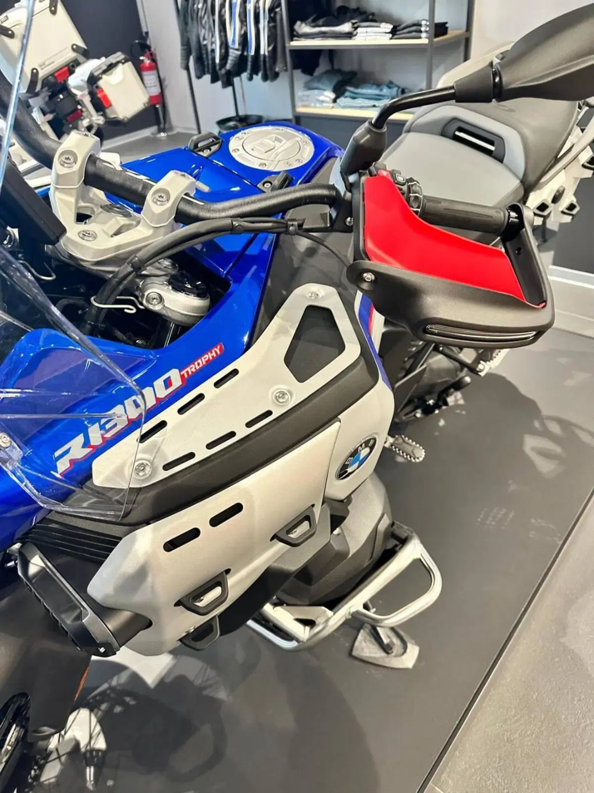 Bmw R 1300 GS Adventure ASA (2025 - 26) (6)