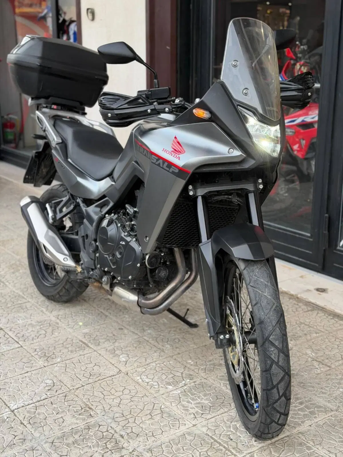 Honda Transalp XL750 (2023 - 24) (2)