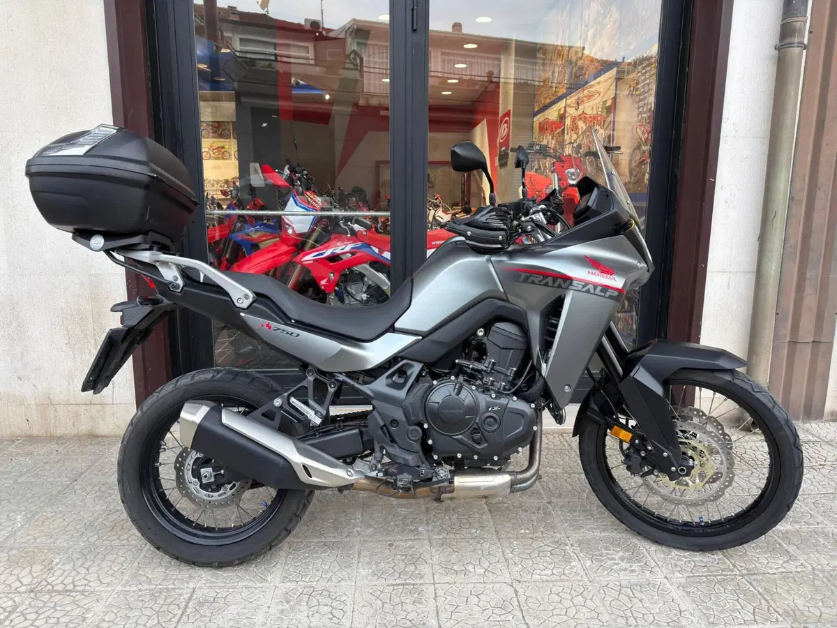 Honda Transalp XL750 (2023 - 24)